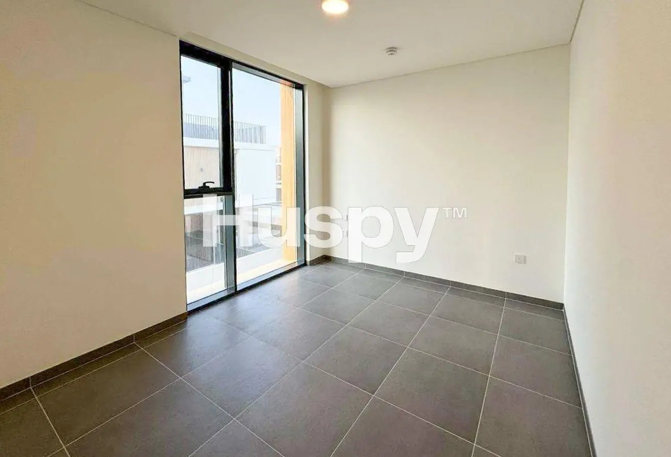 Private Garden | Ready to Move | Keys in Hand