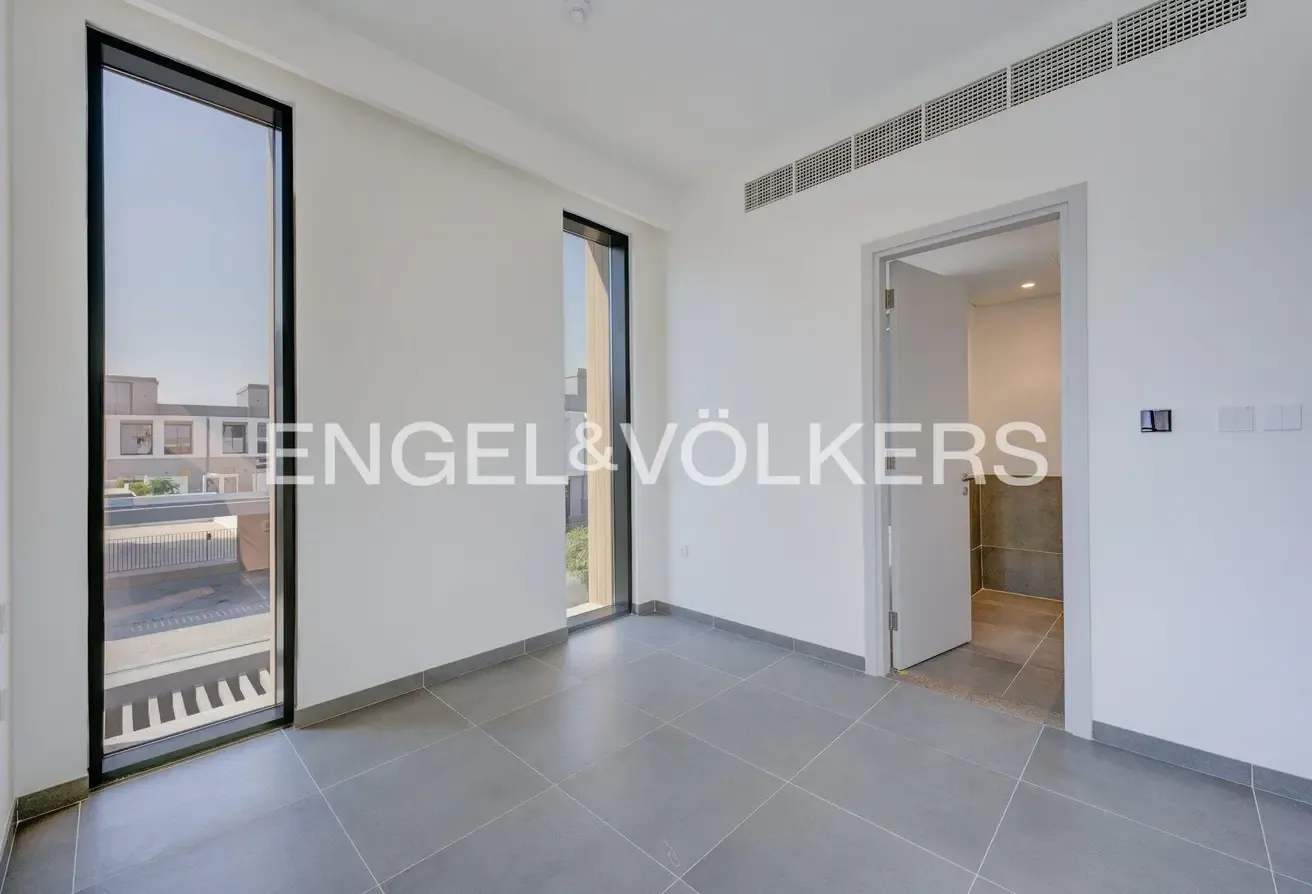 Internal Location | Spacious | Brand New