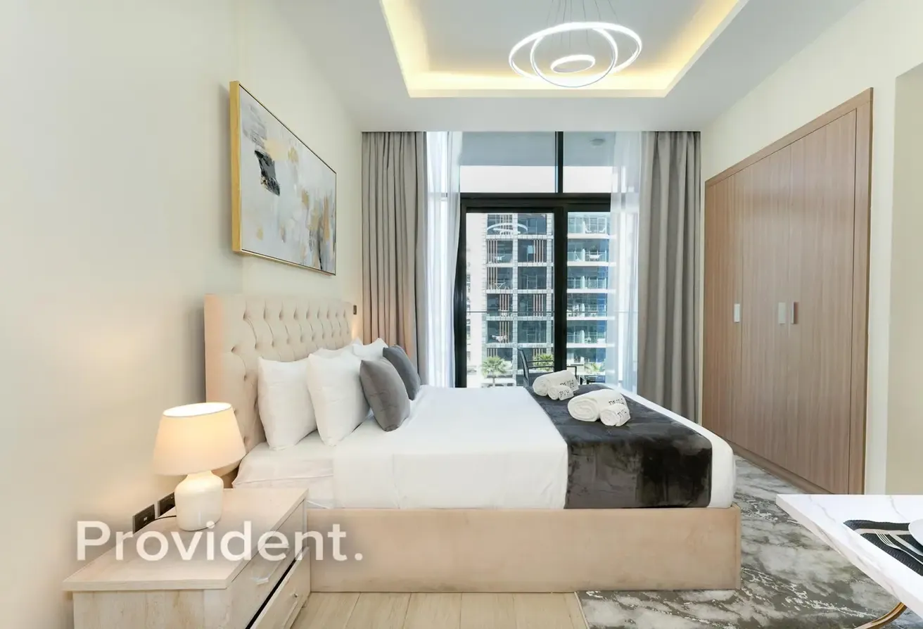 Prime Location | Bright and Spacious | Furnished