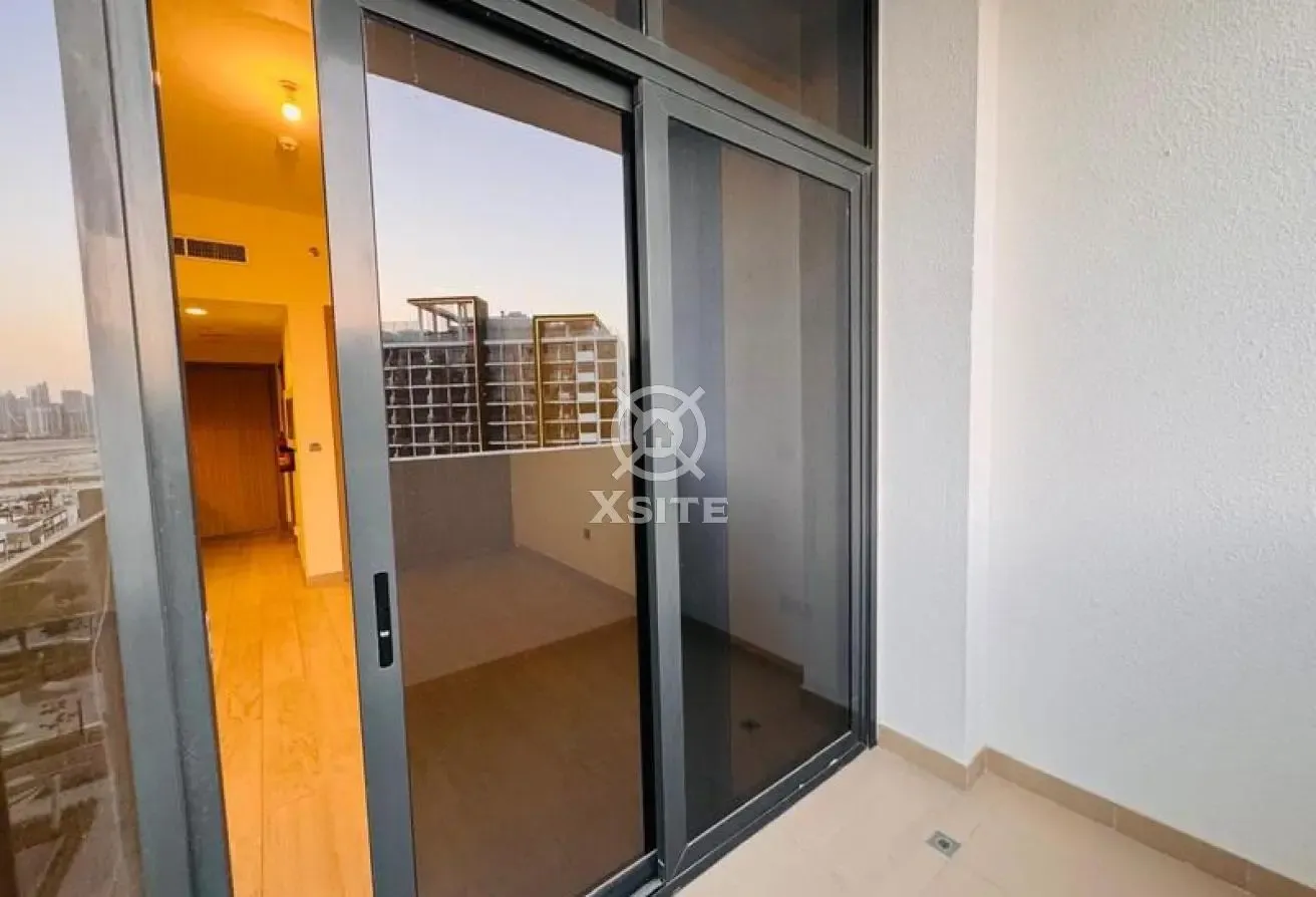 Bright Studio | Unfurnished |Partially Lagoon View