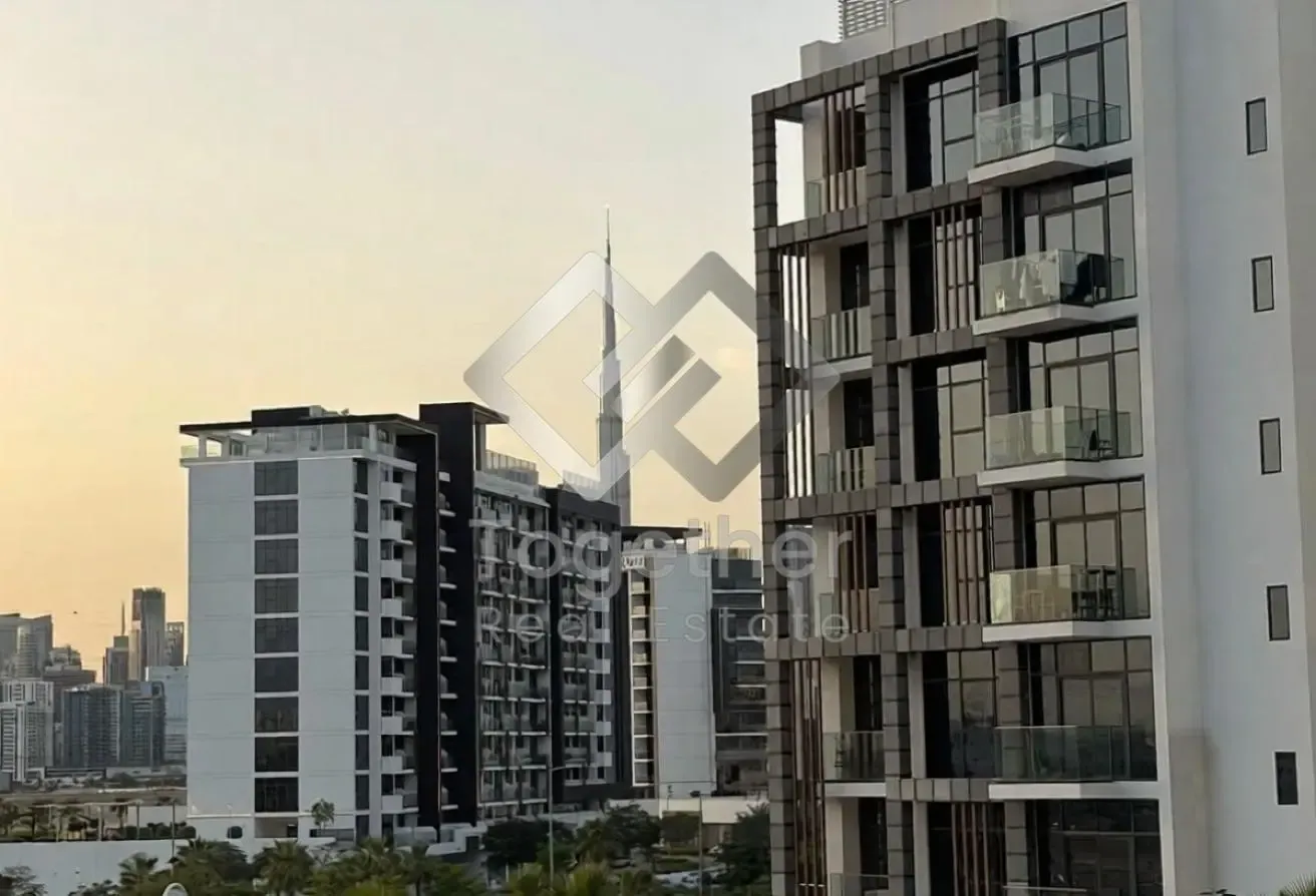 Bright | Ready To Move | Prime Location