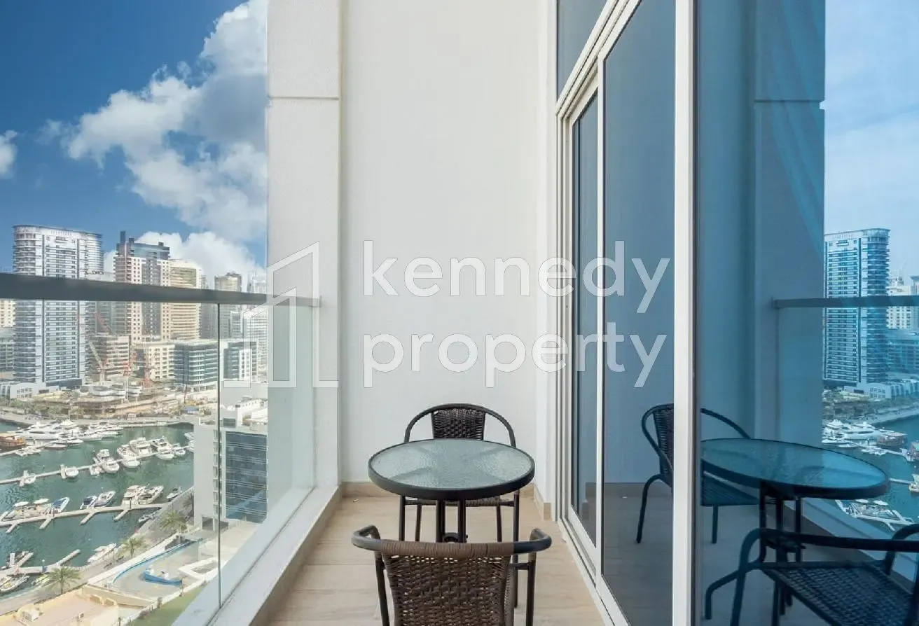 Marina View | Great Location | Elegant Apartment