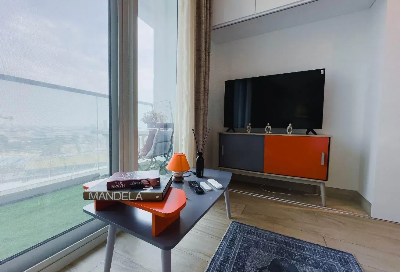 Marina View Studio | Pool, Sauna, Jacuzzi and Gym