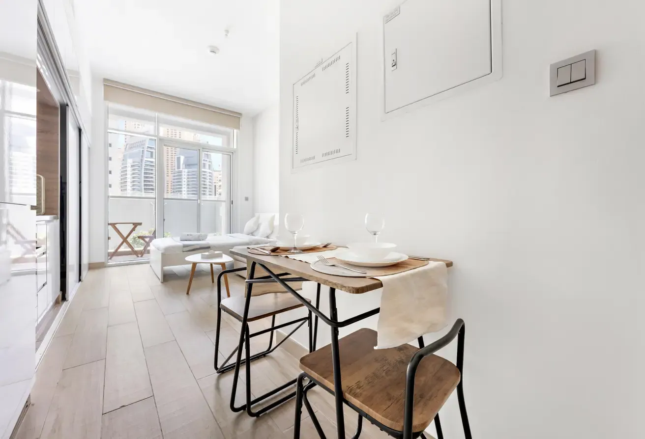 Flexible Cancellation Terms | Near Beach