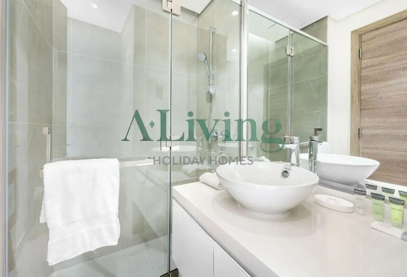 Dubai Marina | Studio One Studio | Free WiFi