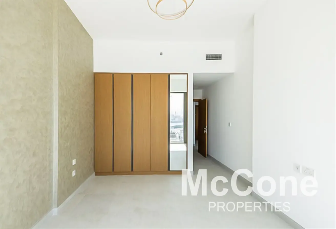 Brand New | Spacious | Sea View