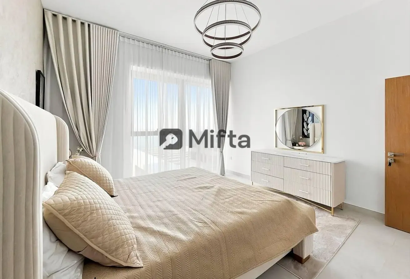Fully Furnished | Stylish Finish | 1 Bedroom