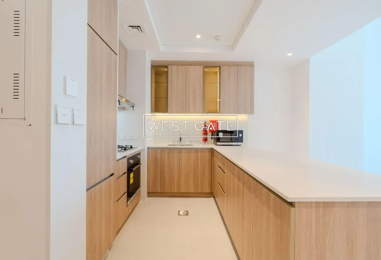 High-Floor 1BR | Burj Khalifa & Sea Views