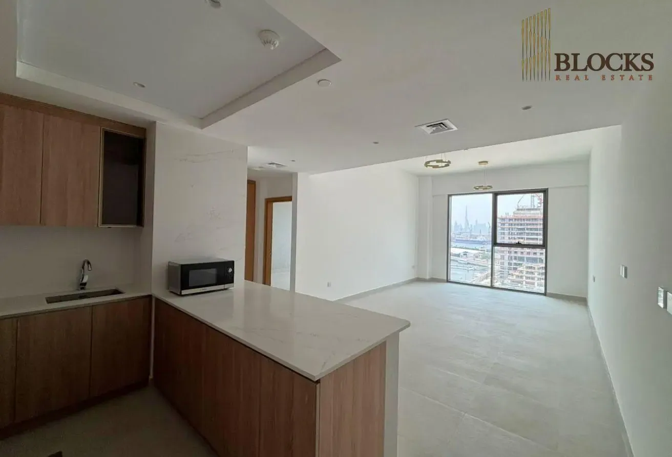 SPACIOUS 1BHK | BURJ KHALIFA & SEA VIEW | OPTIONS