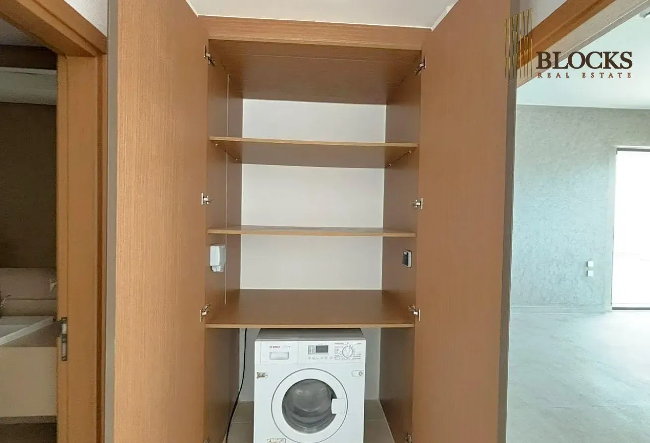 SPACIOUS 1BHK | BURJ KHALIFA & SEA VIEW | OPTIONS