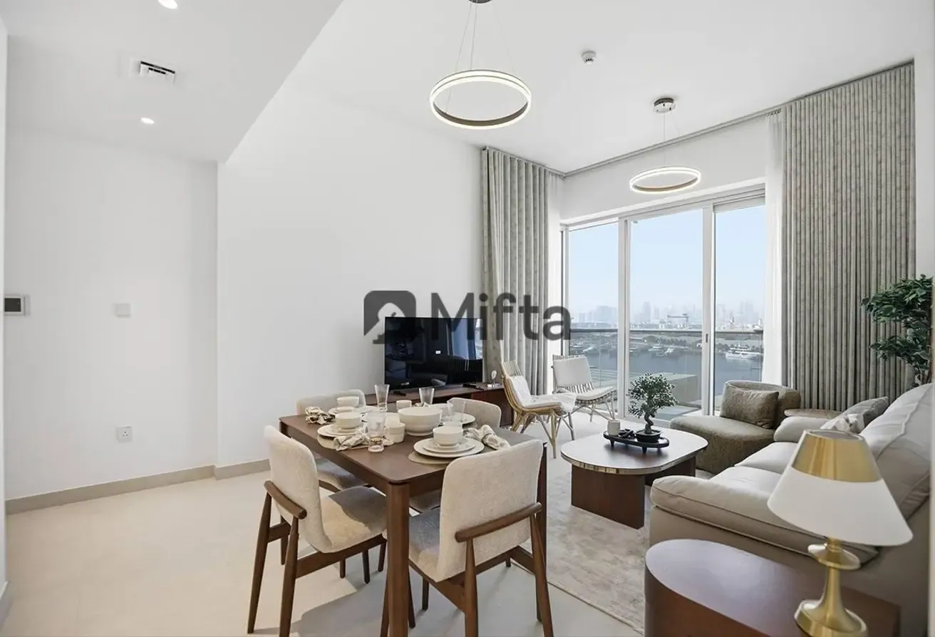 Brand New Luxury 1BR | Sea View | Spacious