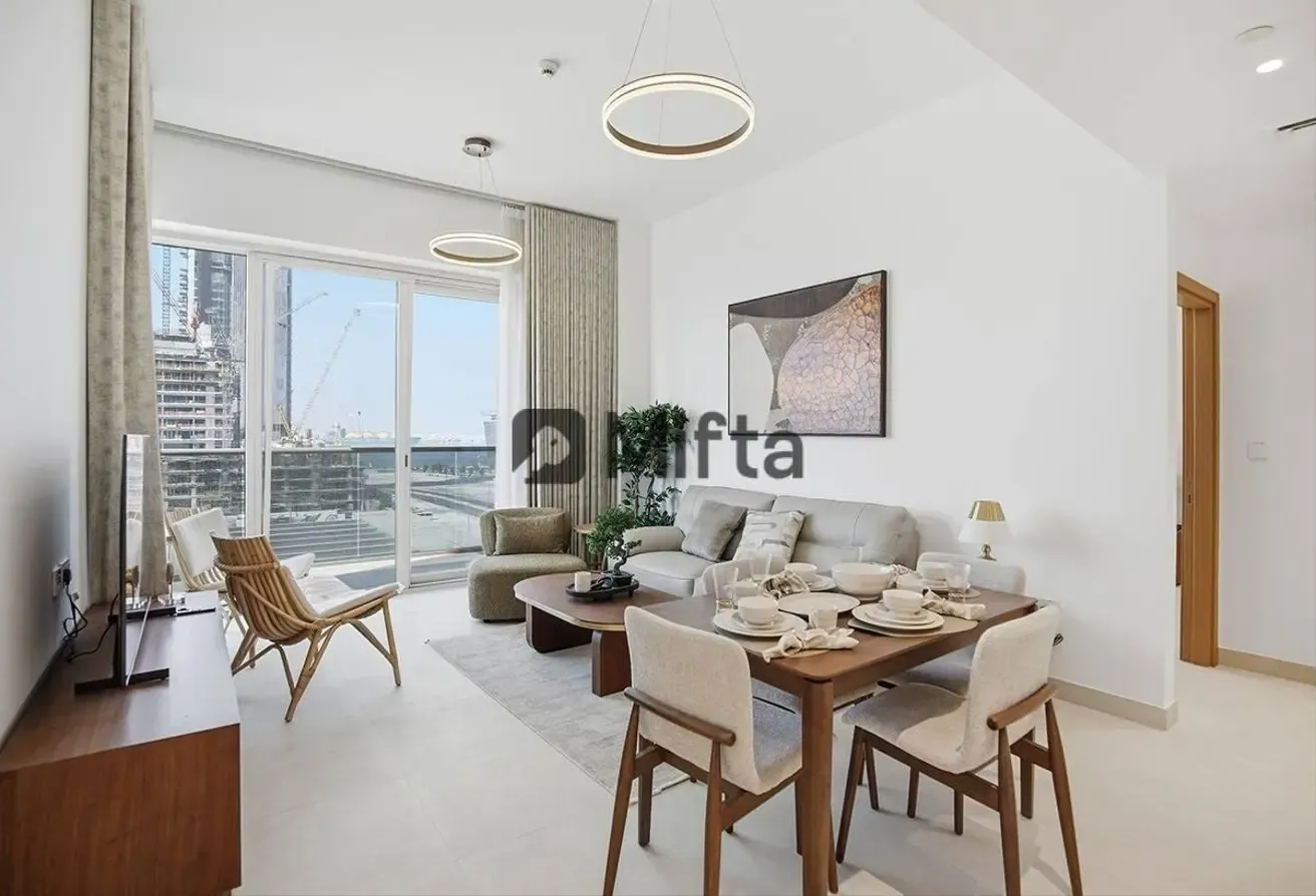 Brand New Luxury 1BR | Sea View | Spacious