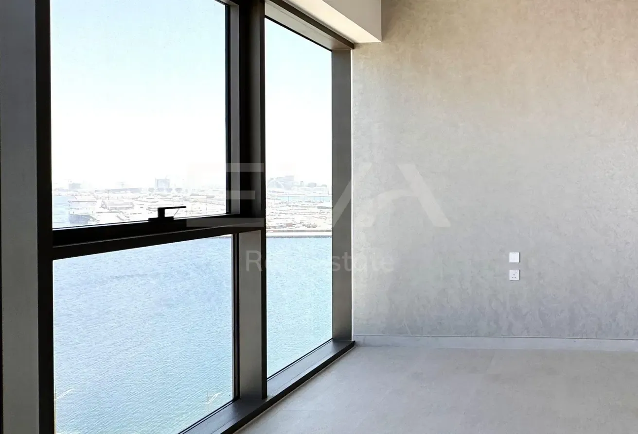 STUNNING SEA VIEW | GREAT PRICE | MODERN AND CLEAN