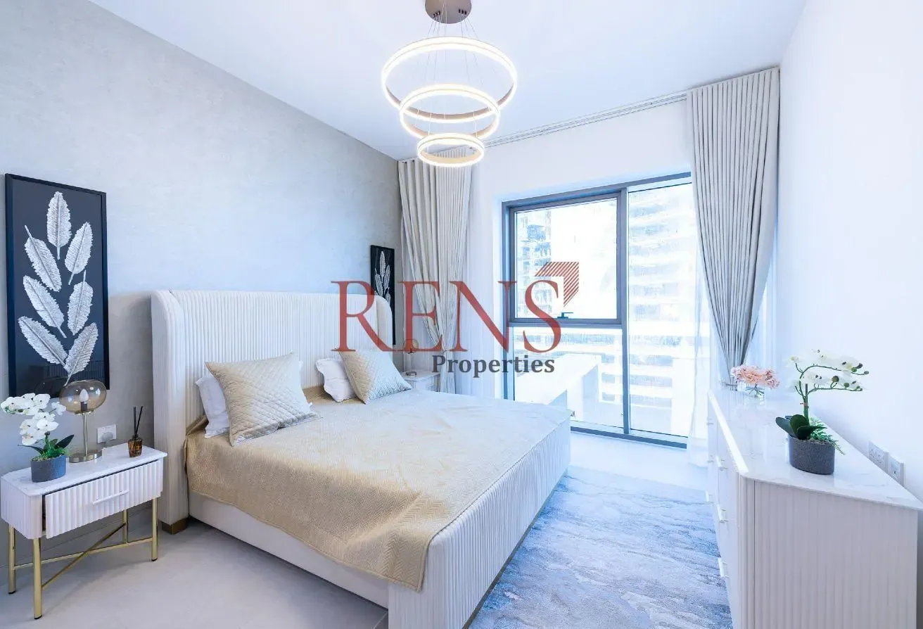 Furnished 1BR | Sea & City View | Prime Living