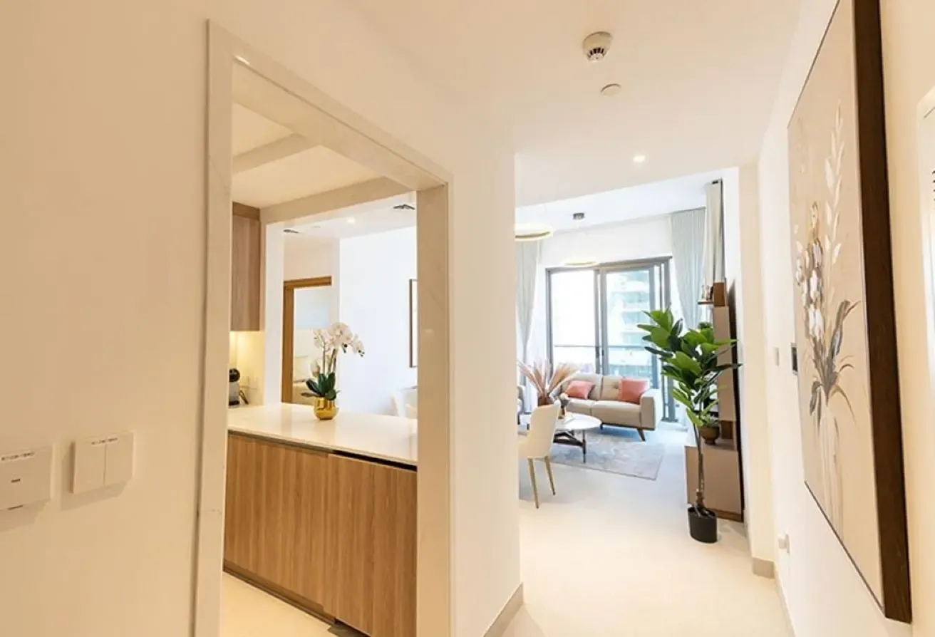 Stylishly furnished 1 br | Sea view | Vacant