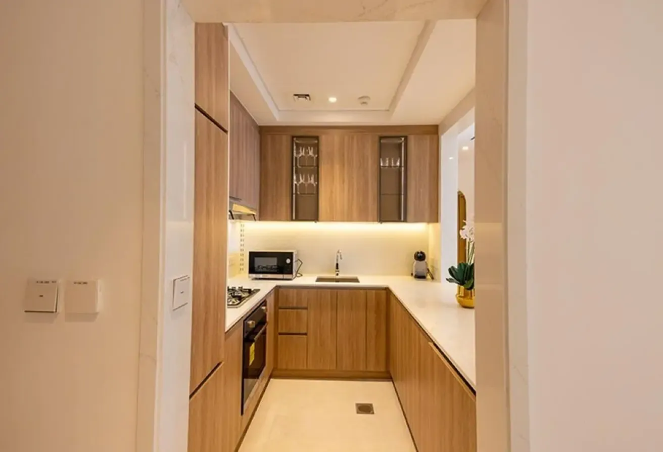 Stylishly furnished 1 br | Sea view | Vacant