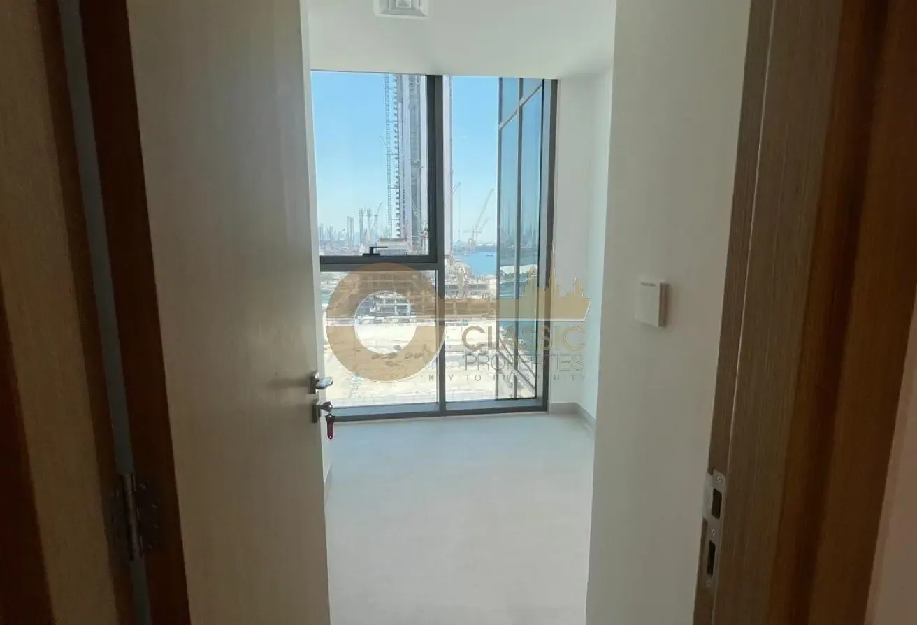 SLEEK LAYOUT | MODERN UNIT | SPACIOUS UNIT