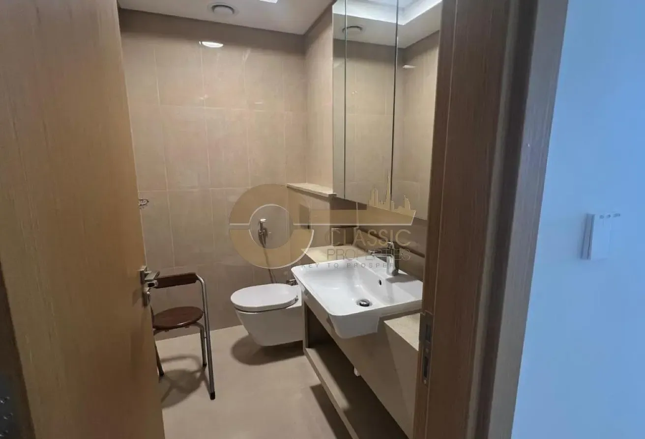 SLEEK LAYOUT | MODERN UNIT | SPACIOUS UNIT