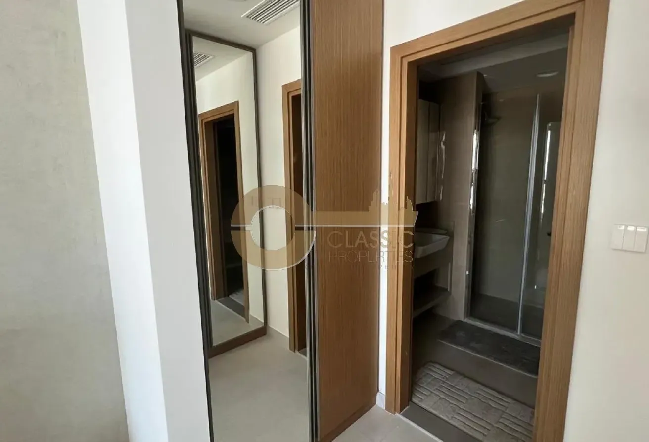 SEA VIEW | SPACIOUS LAYOUT | MULTIPLE OPTIONS