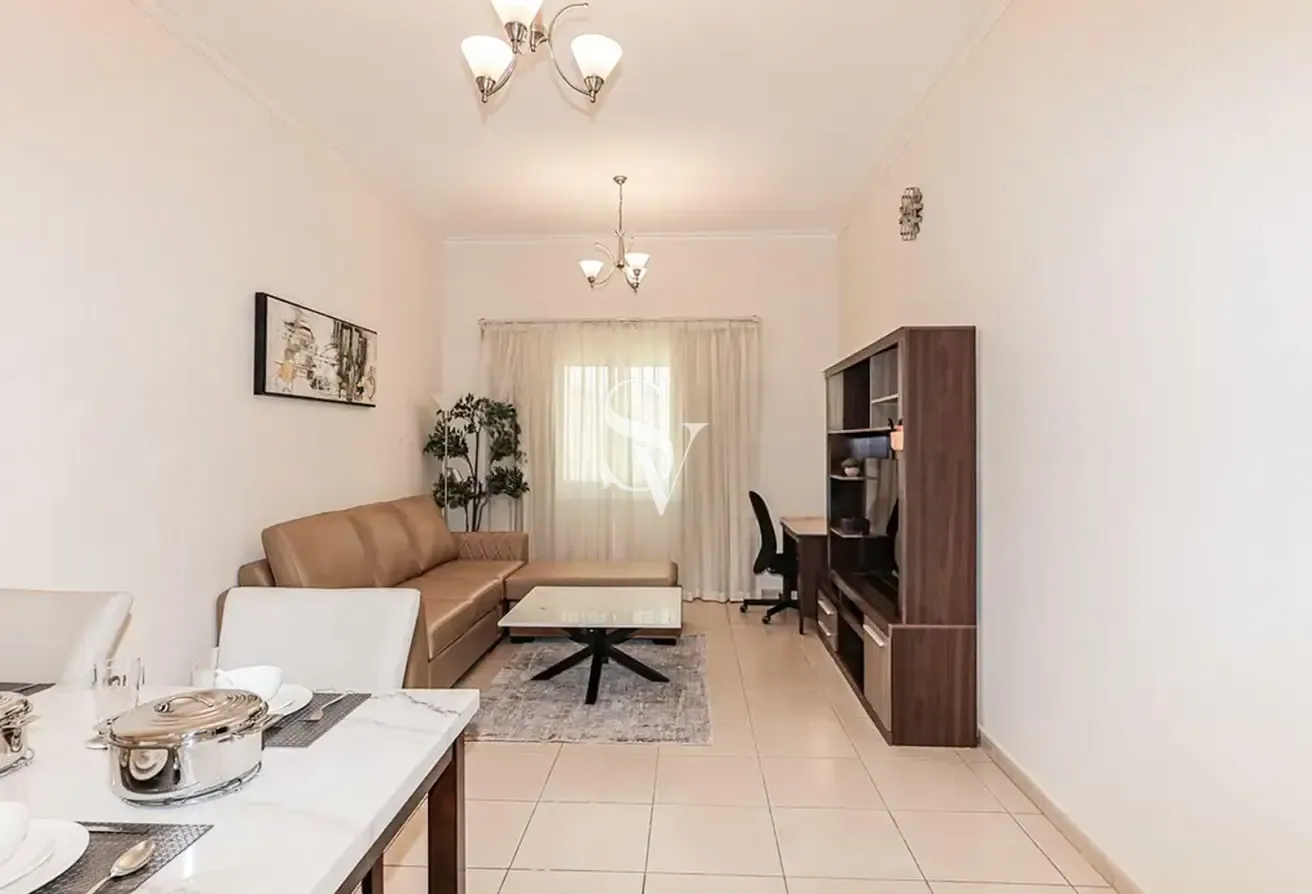 SPACIOUS 1 BHK|Waterfront Living|Ready to Move In