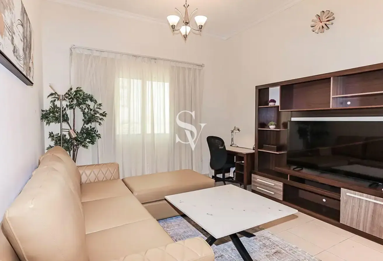 SPACIOUS 1 BHK|Waterfront Living|Ready to Move In
