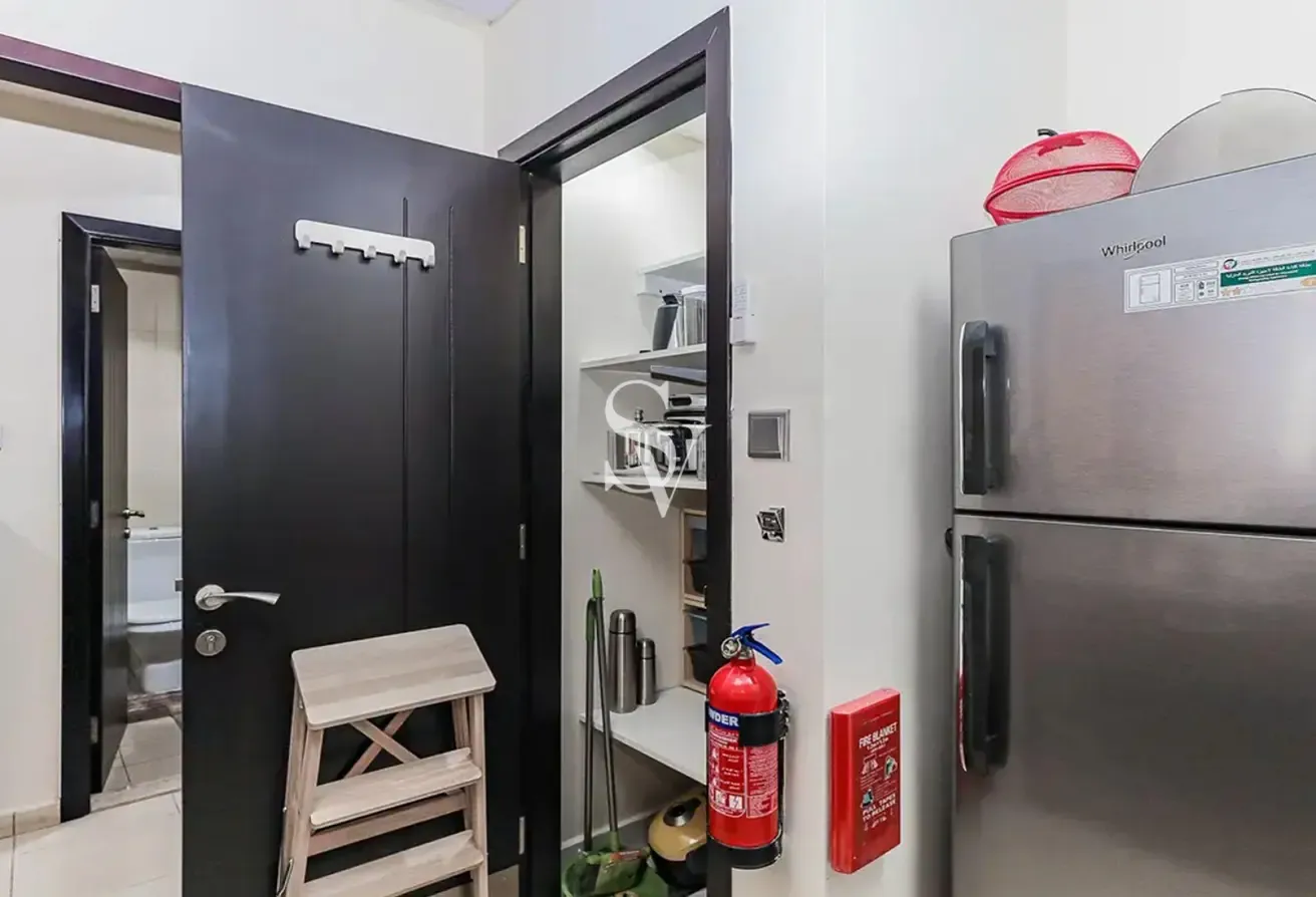 SPACIOUS 1 BHK|Waterfront Living|Ready to Move In