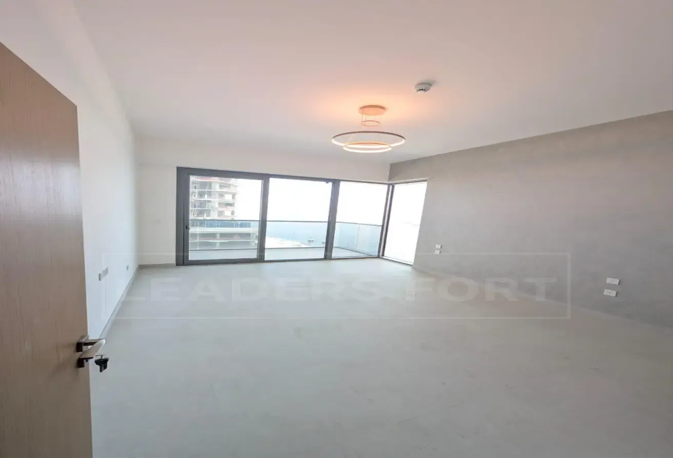 Elegant 1BR | Partial Sea View | Vacant