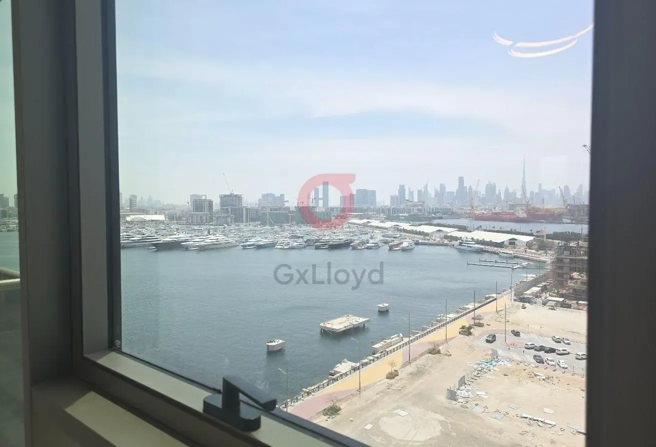 Skyline & Sea View | Spacious Unit | Brand New