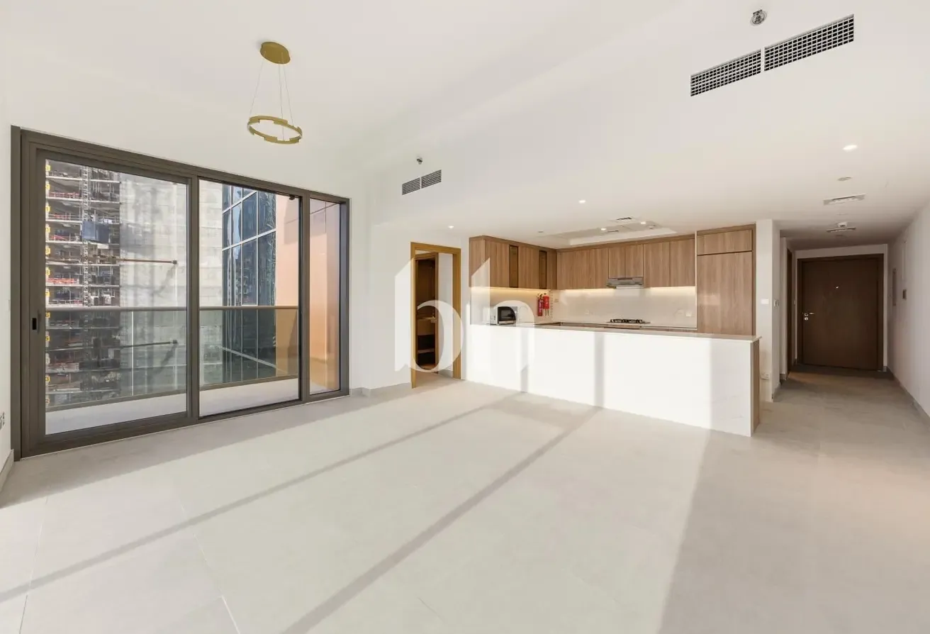 Brand New | Pool and Partial Sea View | Vacant