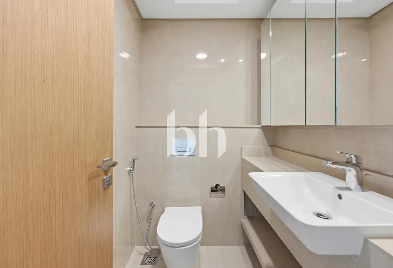 Brand New | Pool and Partial Sea View | Vacant