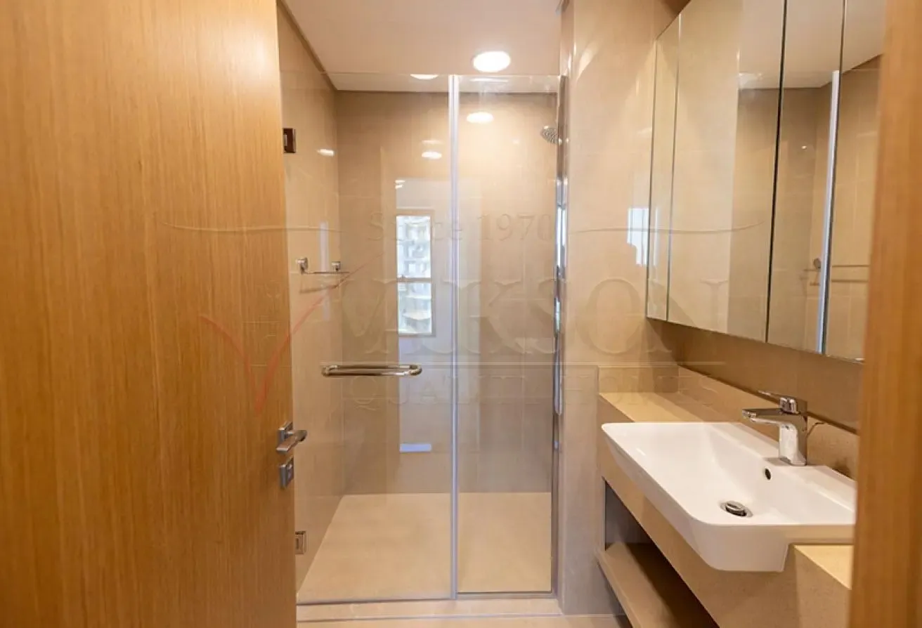Brand New | Sea & Dubai Island View | Bur Dubai