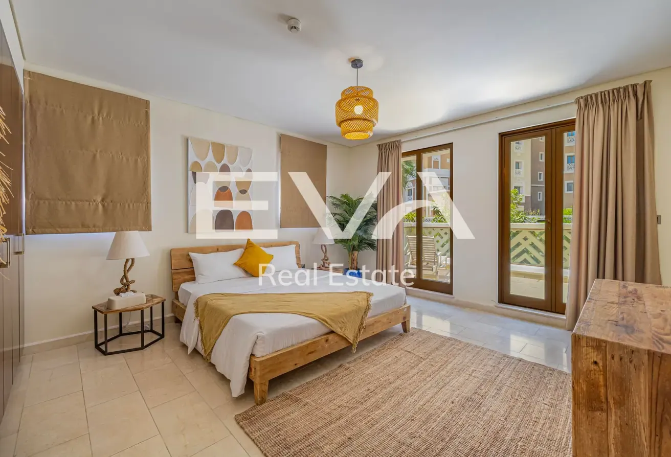 PRIVATE POOL & JACUZZI | BEACHFRONT UNIT