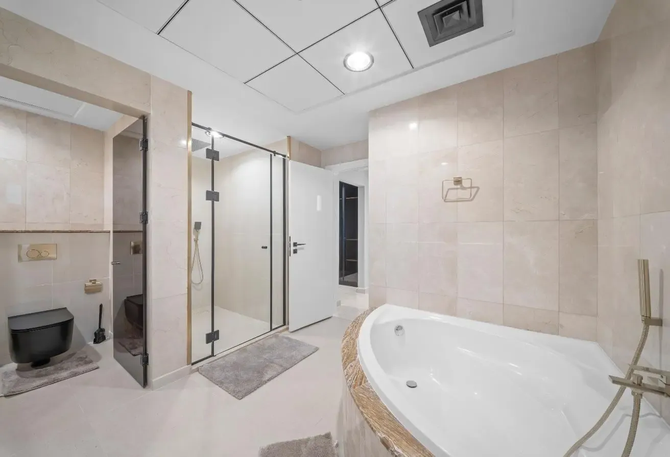Luxury Beachfront Garden Villa | Fully Upgraded |