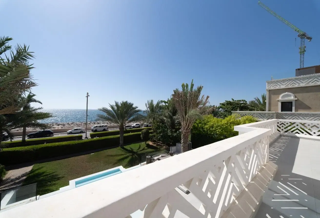 Luxury Beachfront Garden Villa | Fully Upgraded |