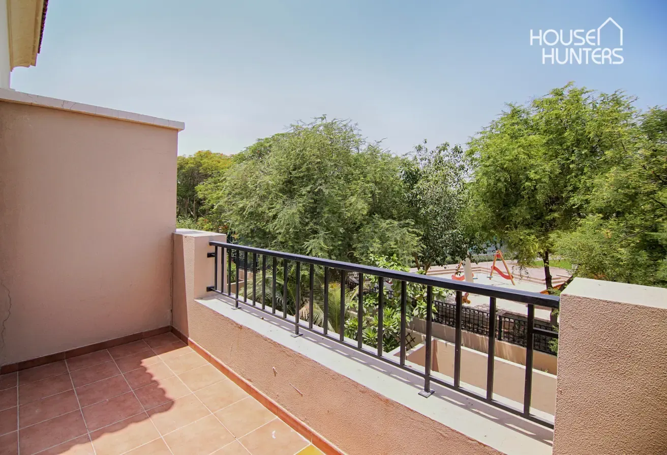 Well-Maintained | Landscaped Garden | Vacant July