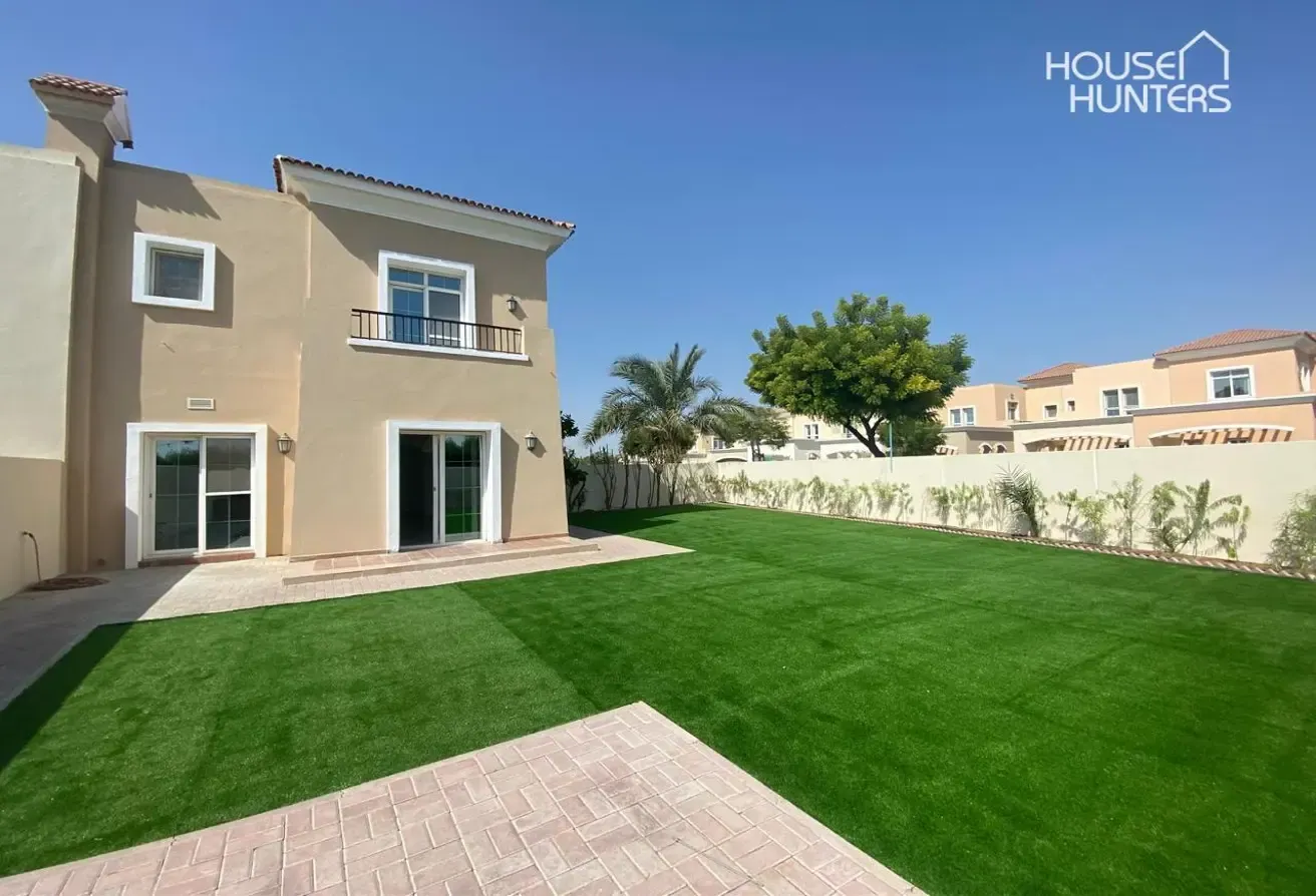 Stunning Town House|Available Soon|Fully upgraded