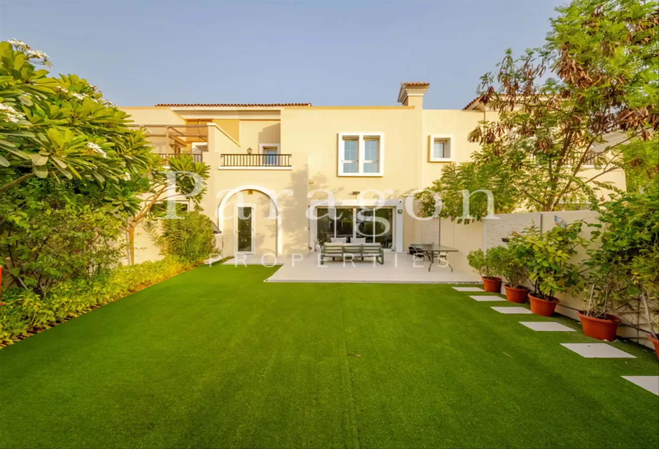 Upgraded | Lake View | Green Belt | 3M