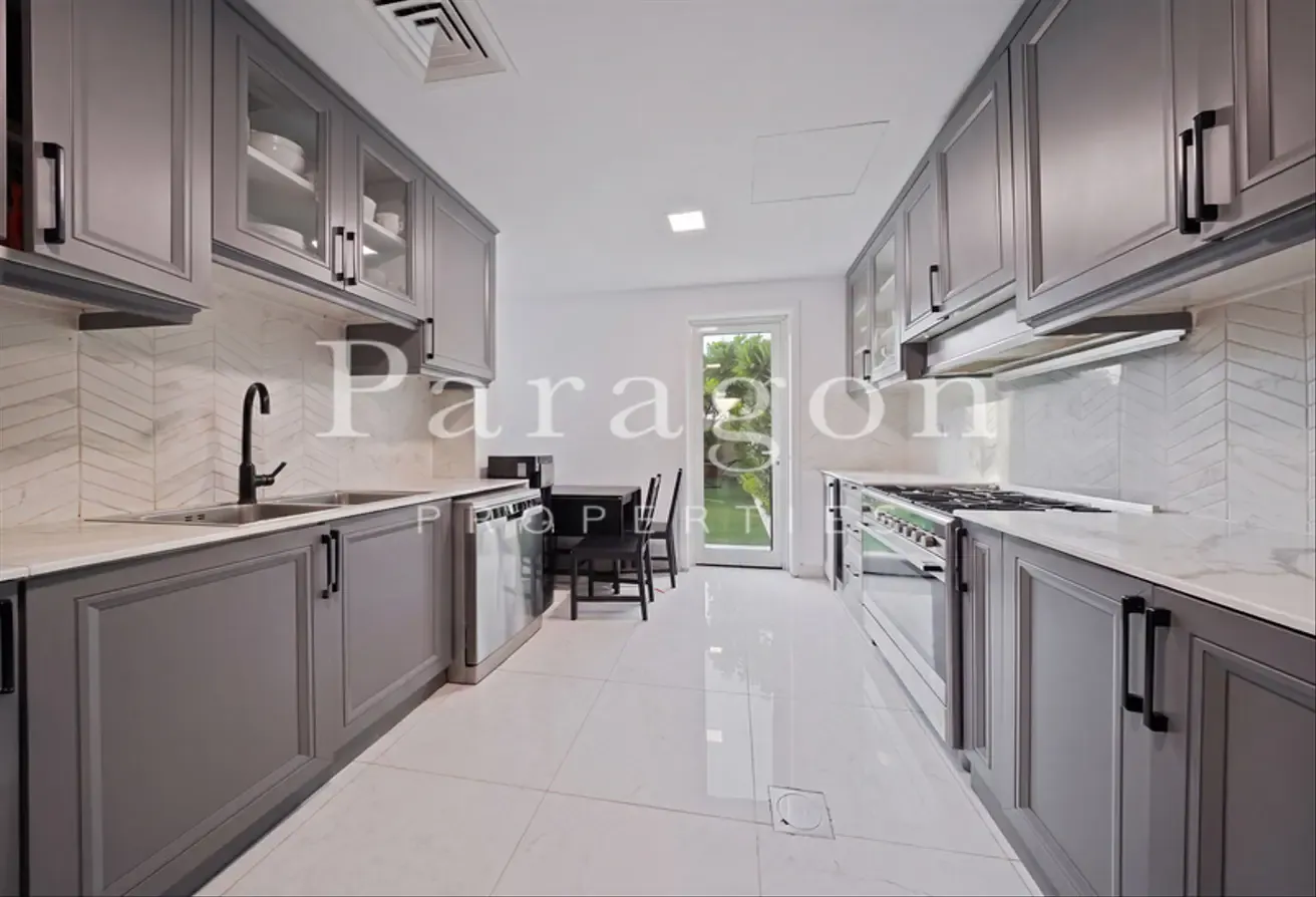 Upgraded | Lake View | Green Belt | 3M