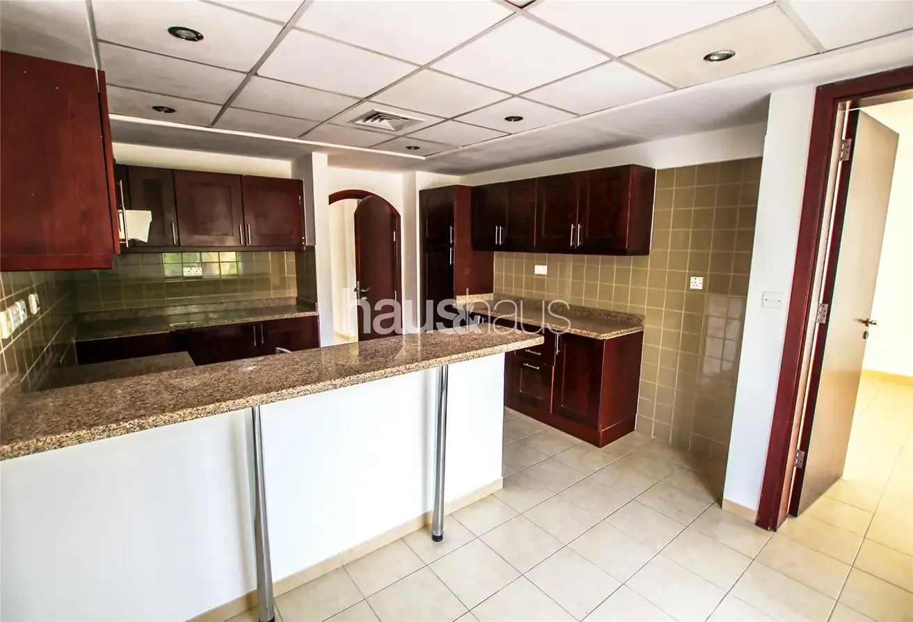 Type 3E | Huge Garden | Great location