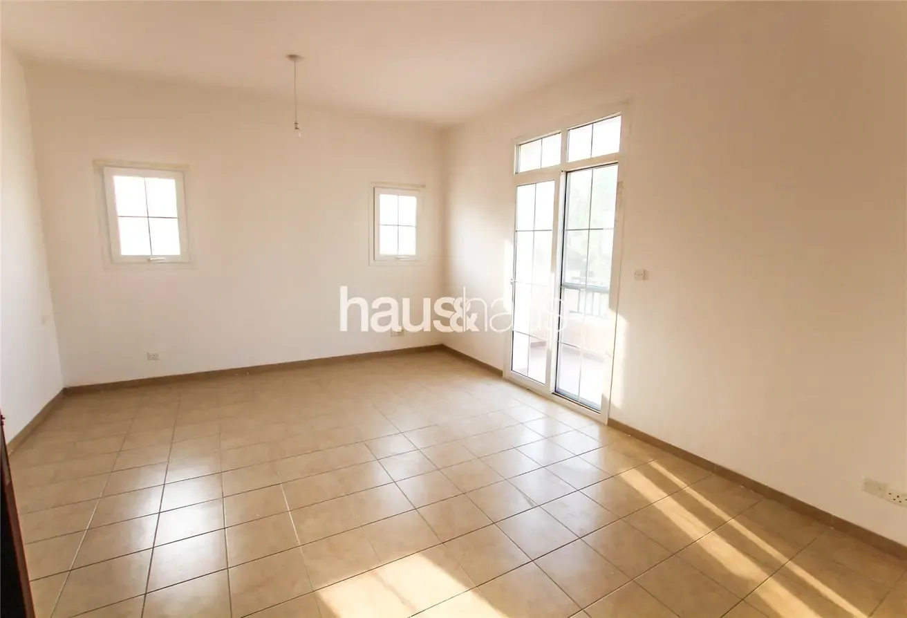 Type 3E | Huge Garden | Great location