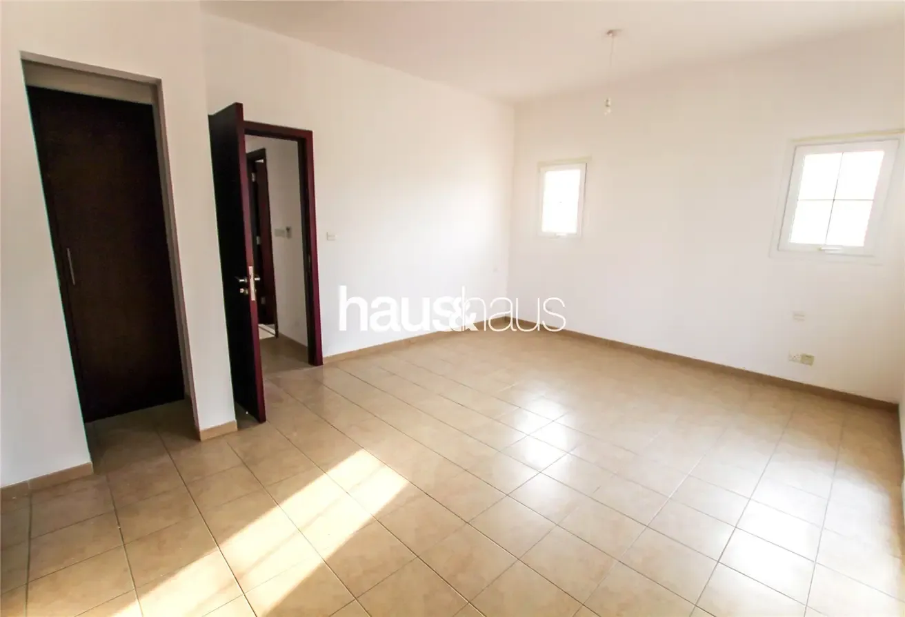 Type 3E | Huge Garden | Great location