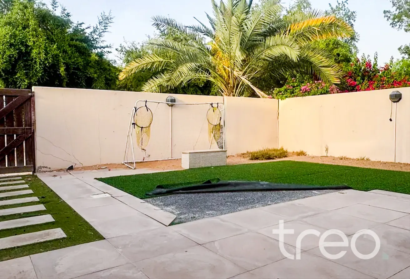 3-Bedroom | Single Row | Vacant Now
