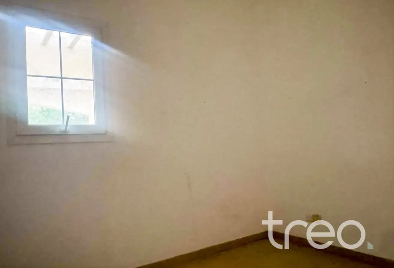 3-Bedroom | Single Row | Vacant Now