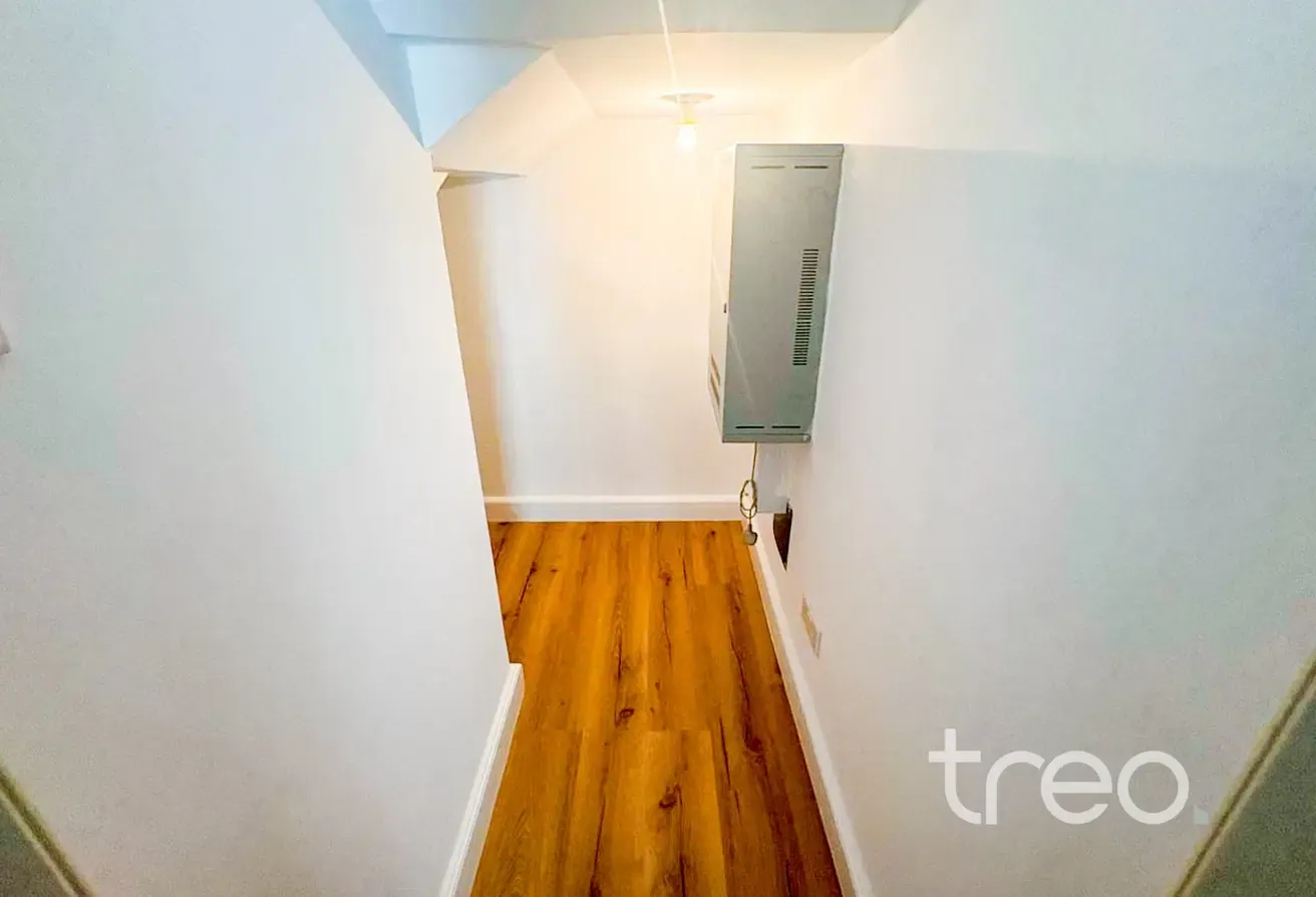 Newly renovated | Vastu | Vacant