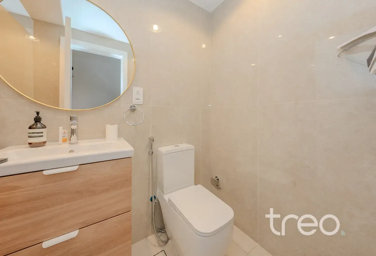 Upgraded Unit | Landscaped Garden | Vacant
