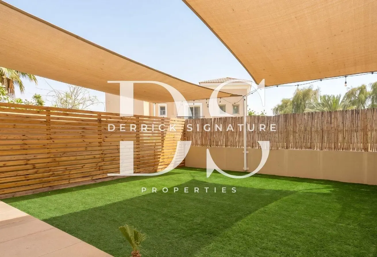 Lake View | Upgraded Type 1M | Immaculate