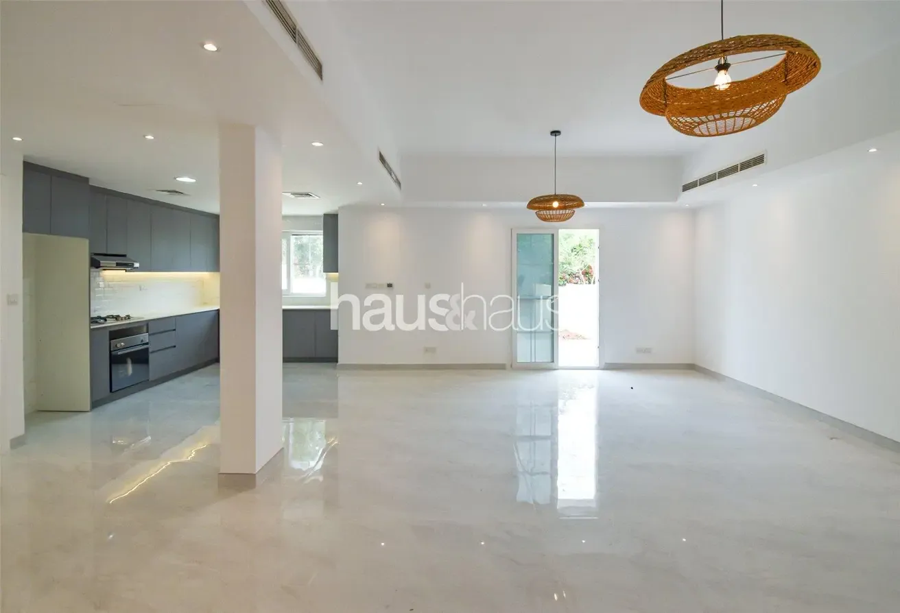 Fully Upgraded | Italian Kitchen | Vacant Now
