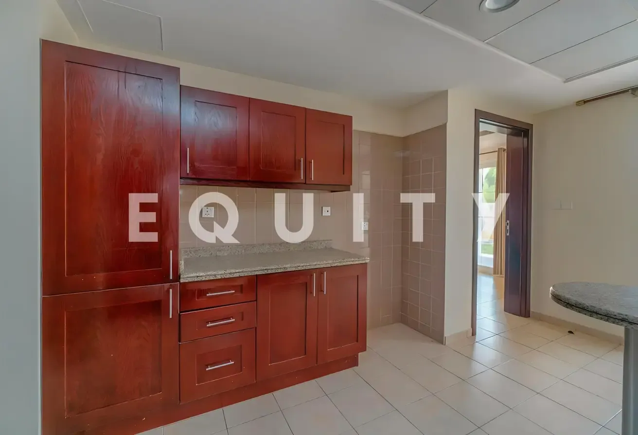 Huge Plot | Vacant | Lake View | Ready to Move