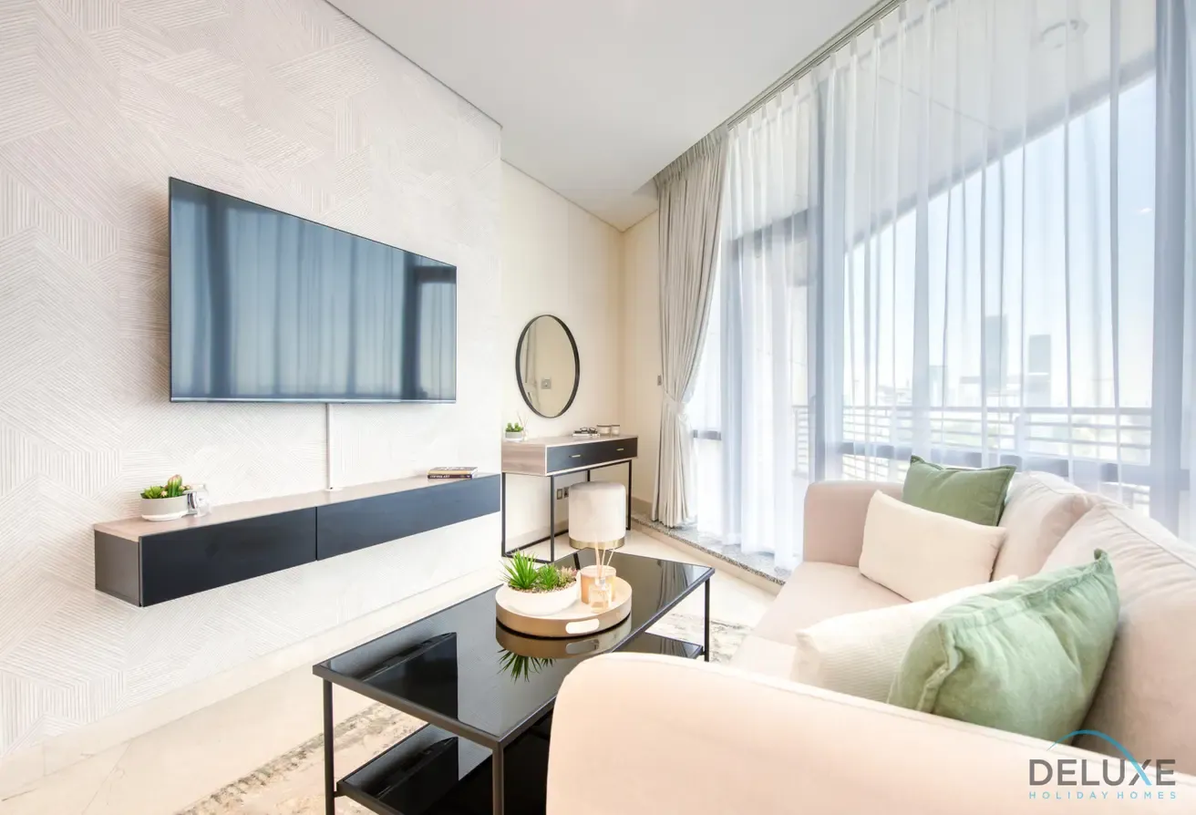 Upscale Studio | Well-lit Space | DIFC