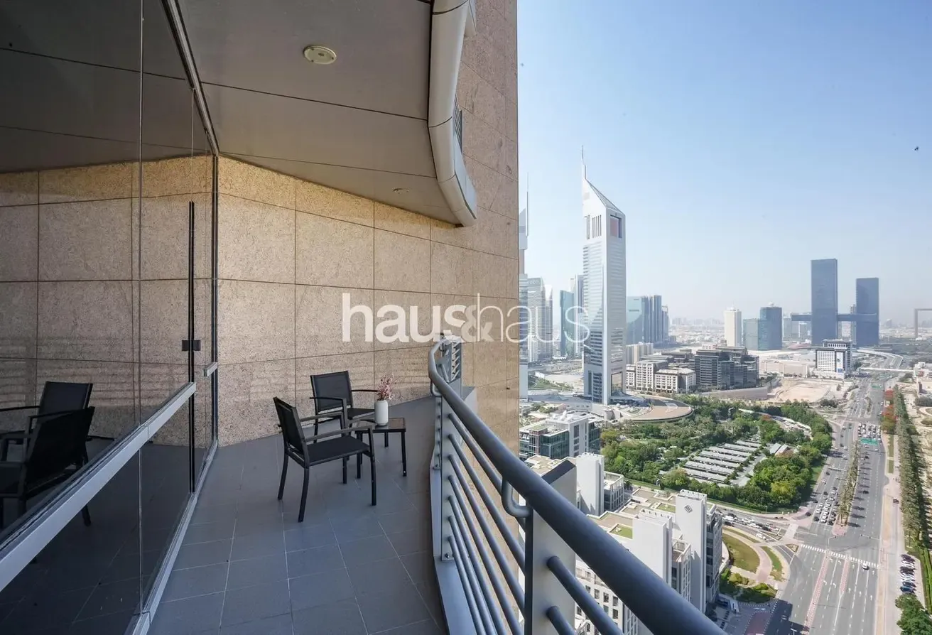Lavishly Appointed | Spectacular City Views